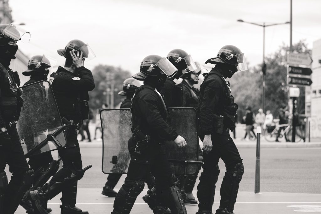 Violência policial, legados da ditadura e risco para instituições democráticas